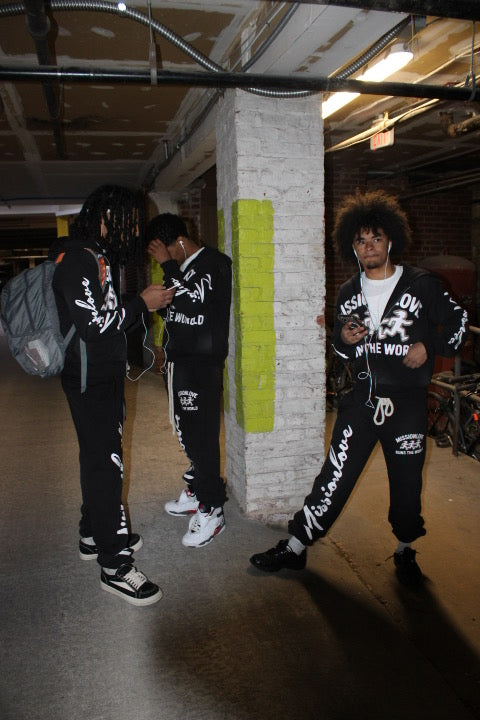 WE RUN THE WORLD (PANTS) *BLACK*